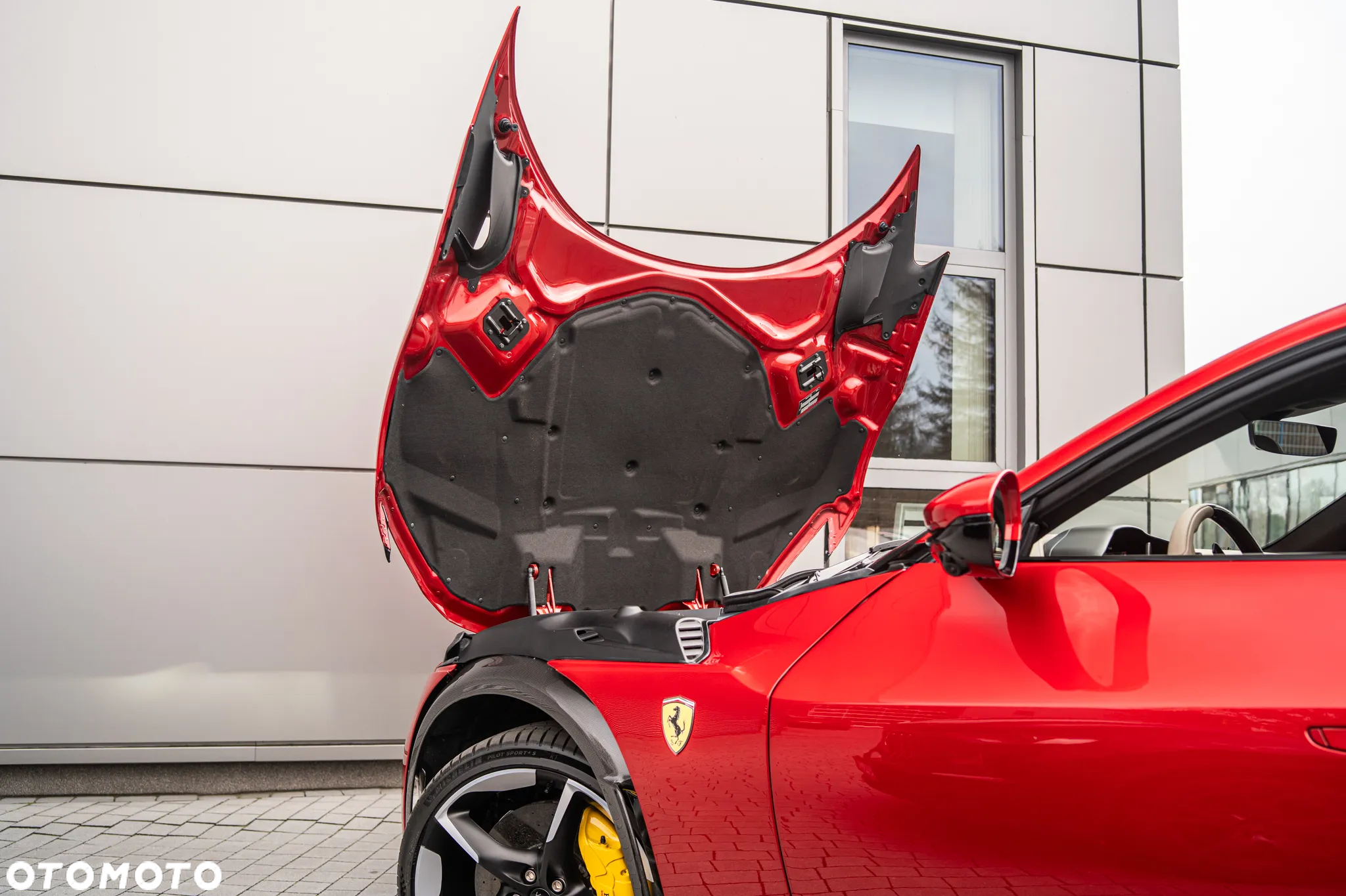Ferrari Purosangue - 12
