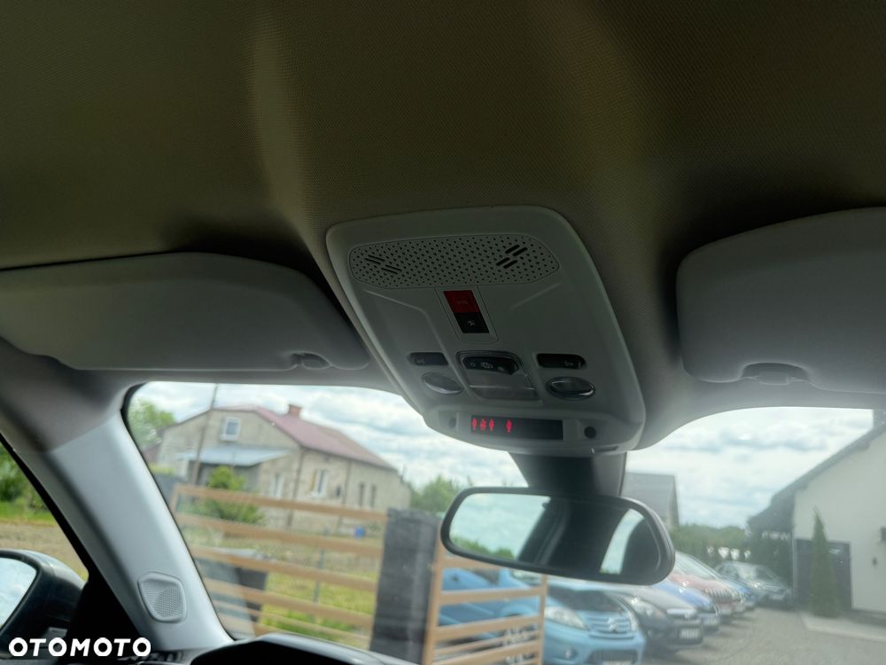 Peugeot 2008 PureTech 130 Stop&Start EAT6 Allure - 16