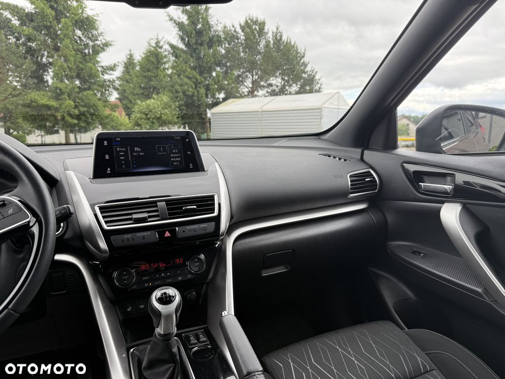 Mitsubishi Eclipse Cross 1.5 T Invite Plus - 16