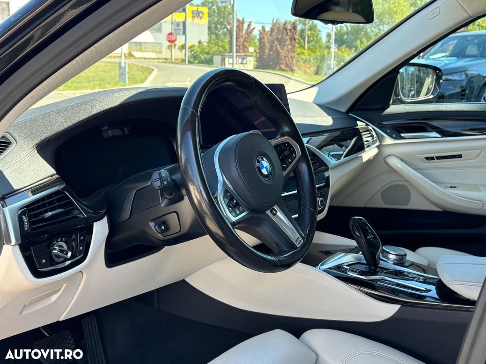 BMW Seria 5 530e xDrive AT PHEV - 11