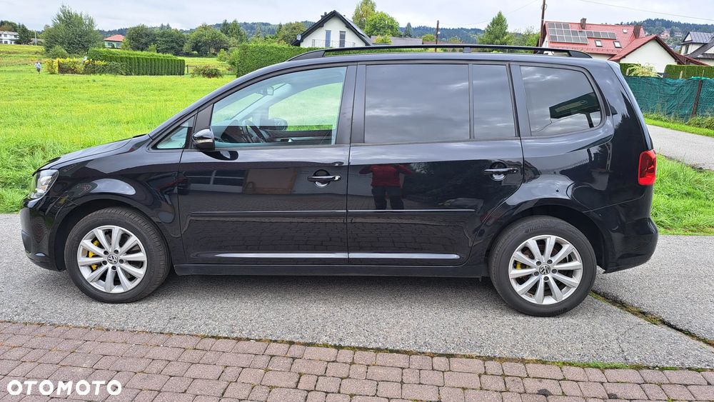 Volkswagen Touran 2.0 TDI DPF DSG Highline - 3