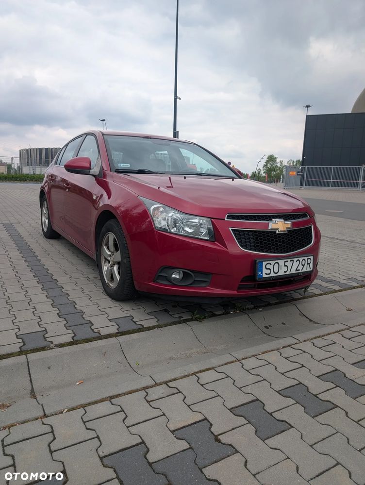 Chevrolet Cruze 1.8 LTZ - 23