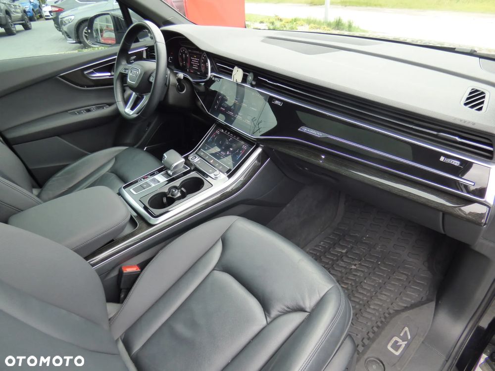 Audi Q7 - 19
