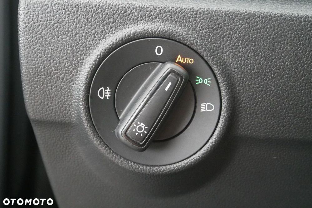 Volkswagen T-Roc 1.5 TSI Life - 23
