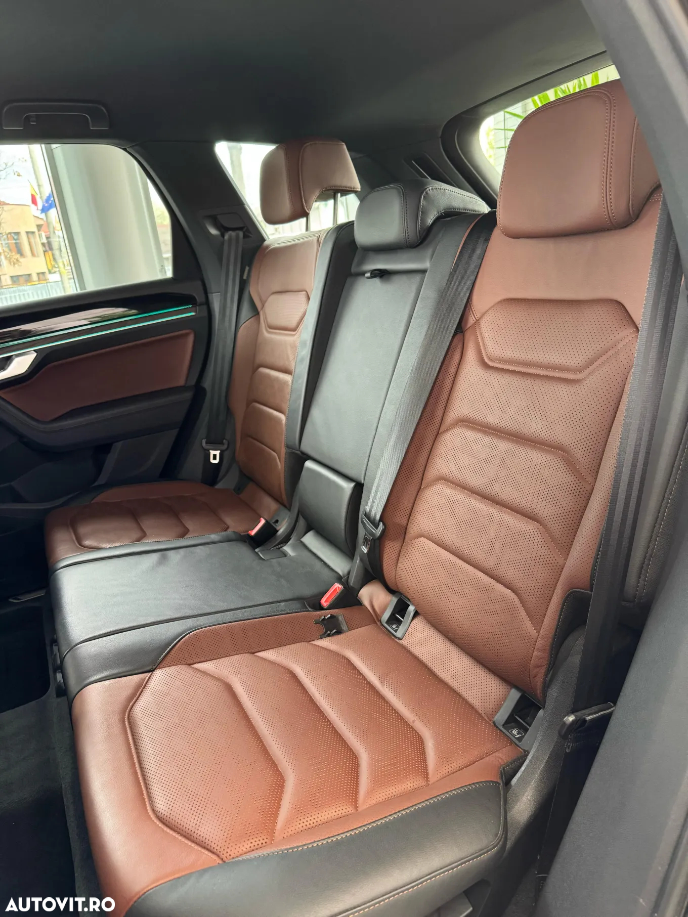 Volkswagen Touareg - 26