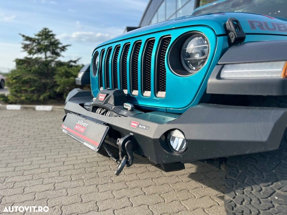 Jeep Wrangler - 8