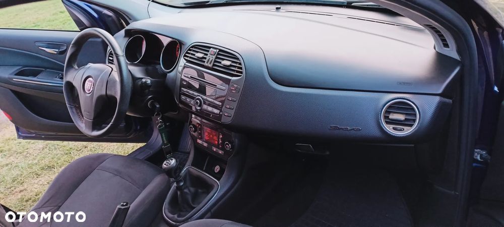 Fiat Bravo 1.4 16V Dynamic - 8