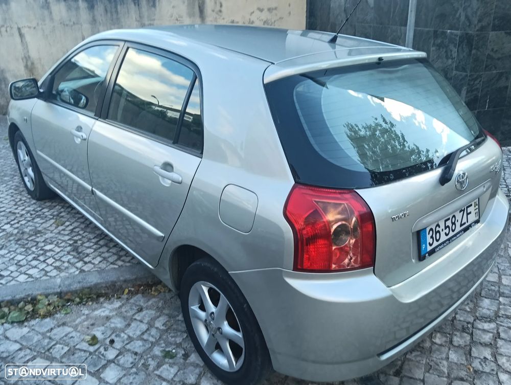 Toyota Corolla 1.4 D-4D S-Pack+AC - 18