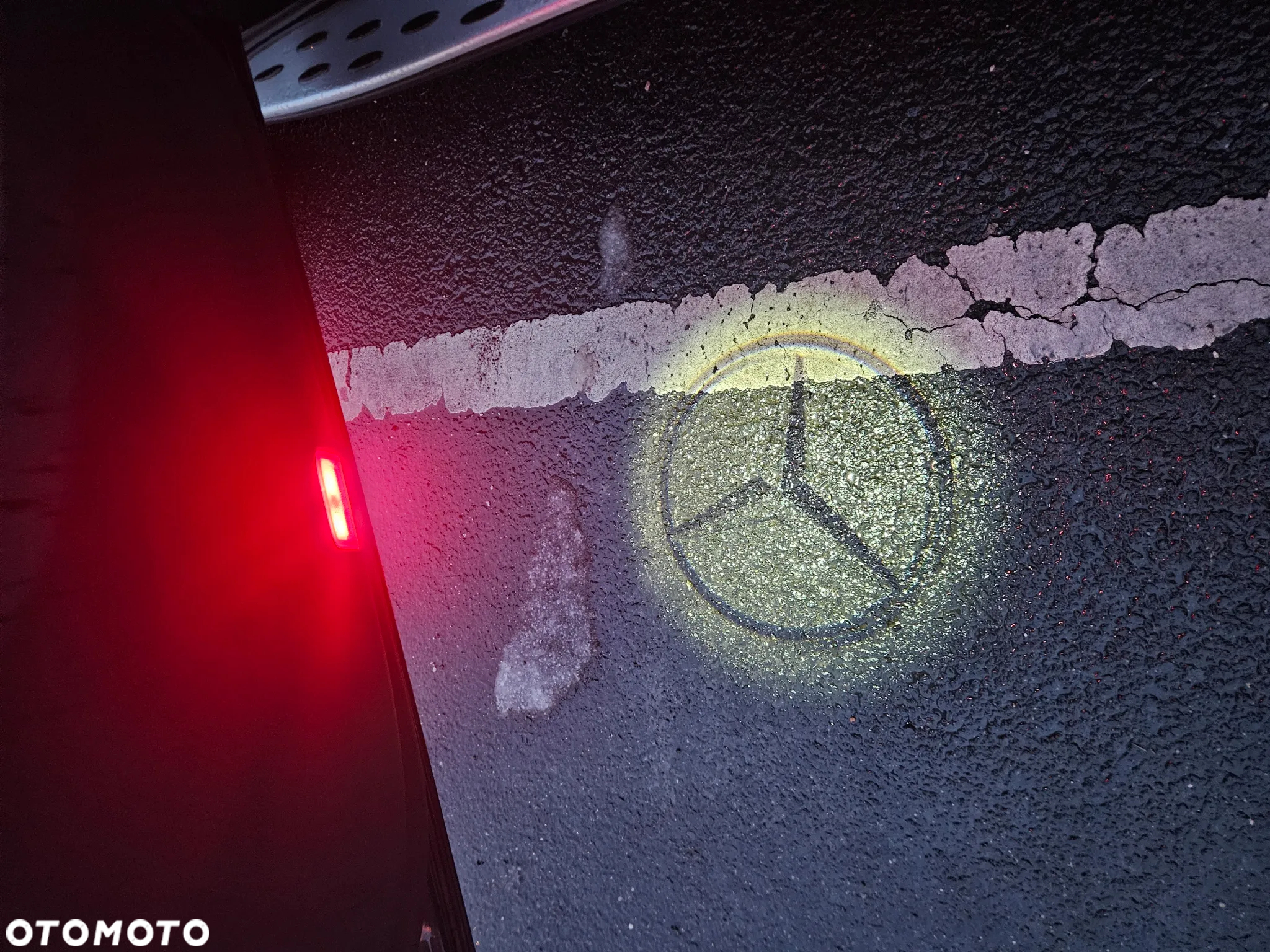 Mercedes-Benz GLC 300 4Matic 9G-TRONIC AMG Line - 8