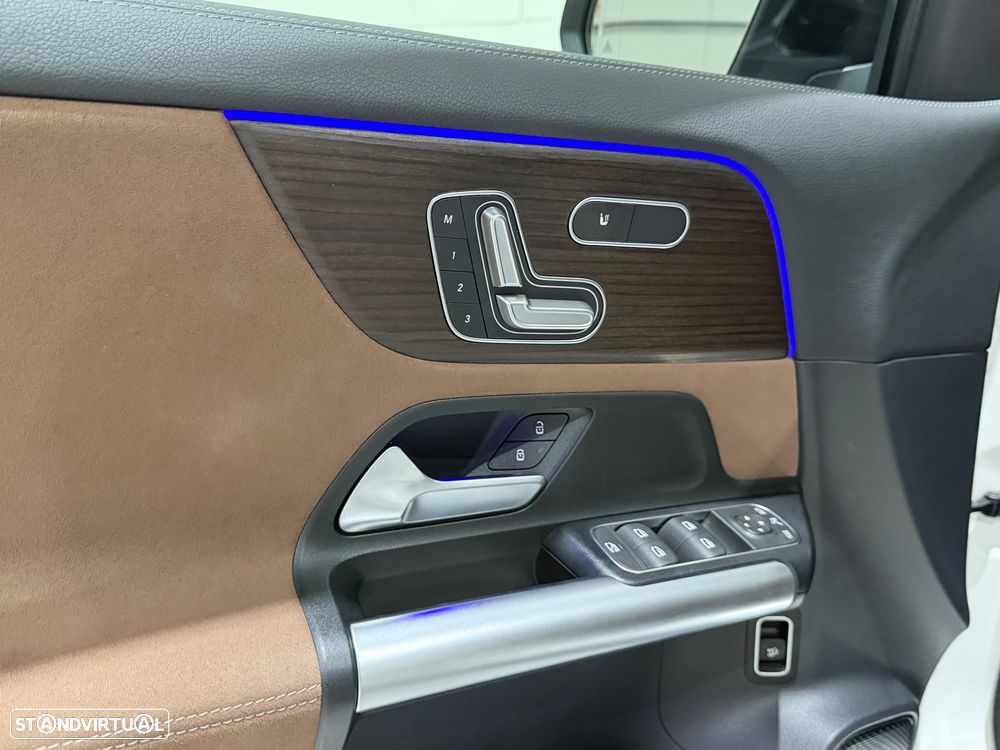 Mercedes-Benz GLA 200 d AMG Line - 28