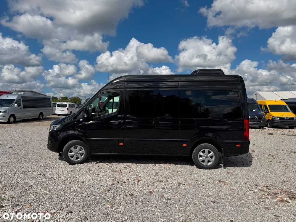 Mercedes-Benz Sprinter 319 - 8