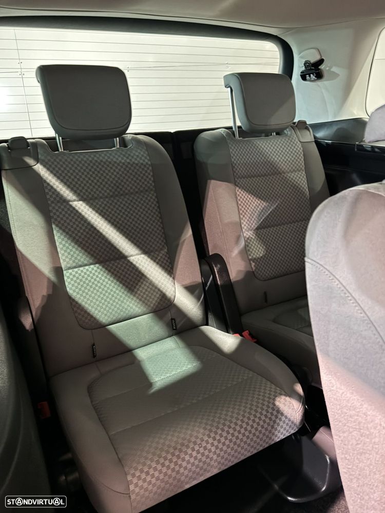 SEAT Alhambra 2.0 TDI Reference - 39