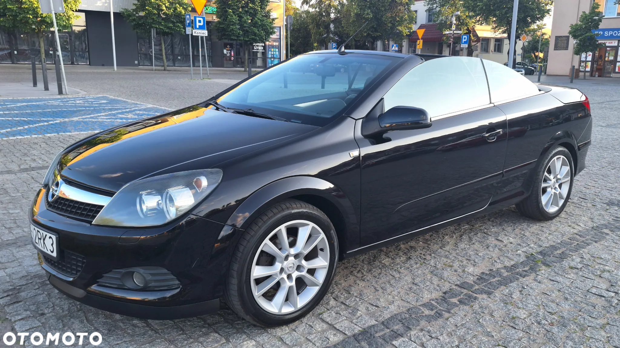 Opel Astra TwinTop 1.8 Enjoy - 18