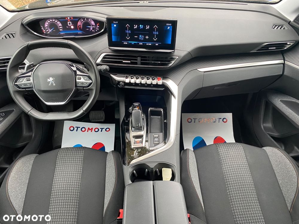 Peugeot 5008 PureTech 130 EAT8 Stop & Start Allure Pack - 11