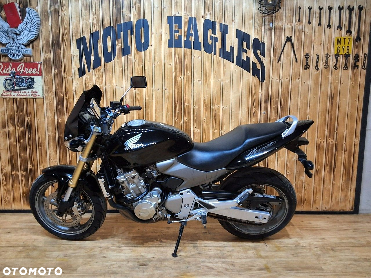 Honda Hornet - 7