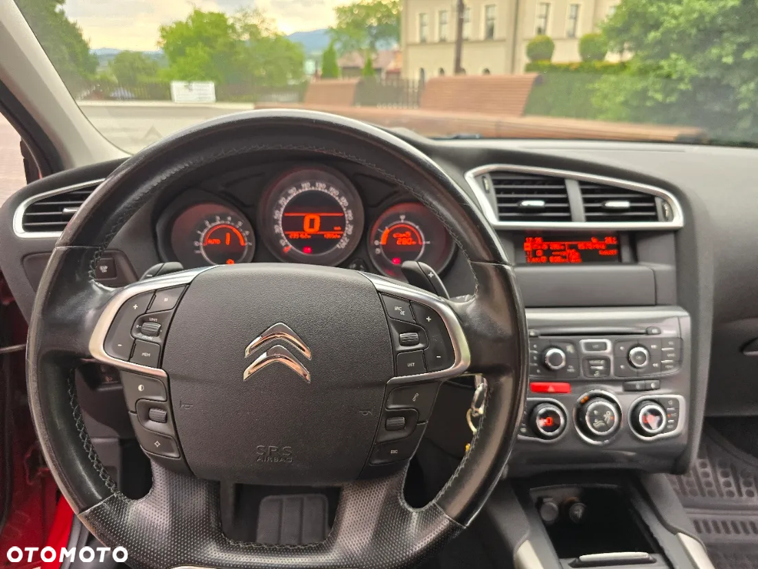 Citroën C4 - 12