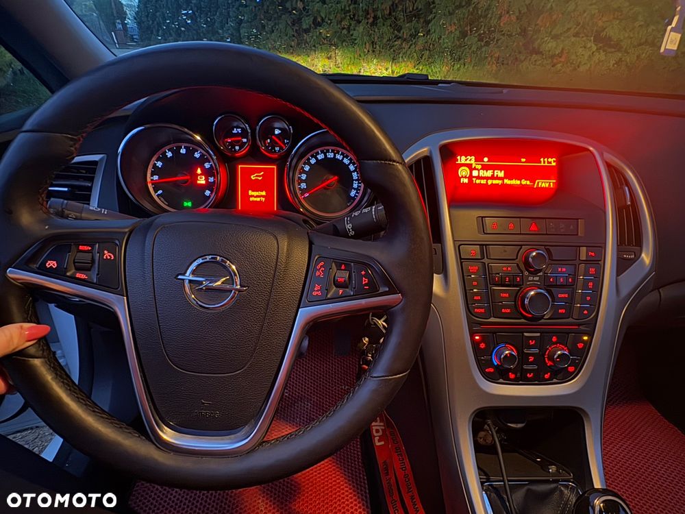 Opel Astra - 10