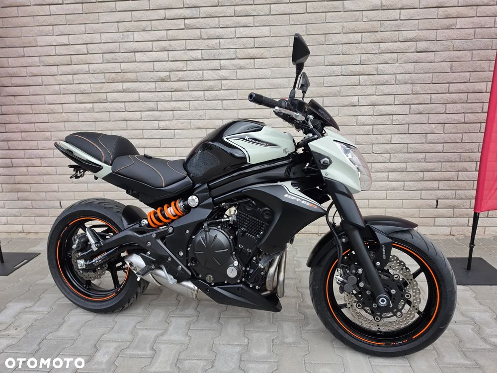 Kawasaki ER - 9