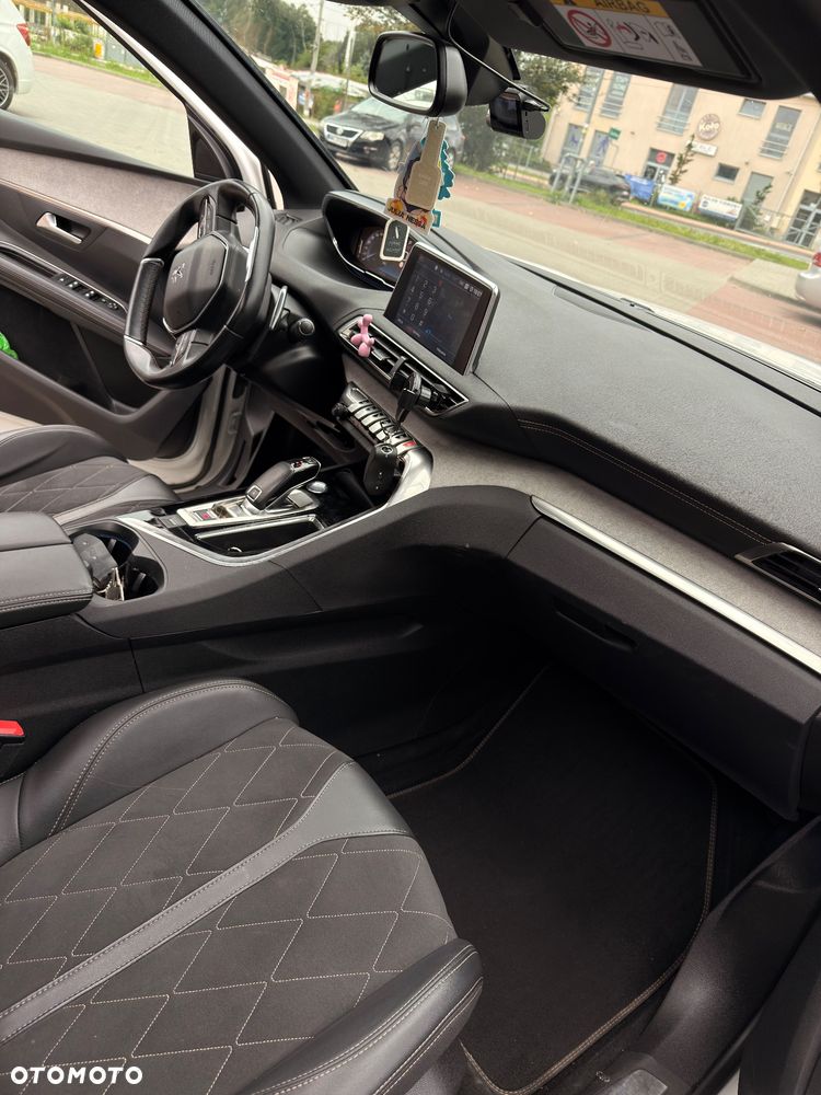 Peugeot 3008 - 14