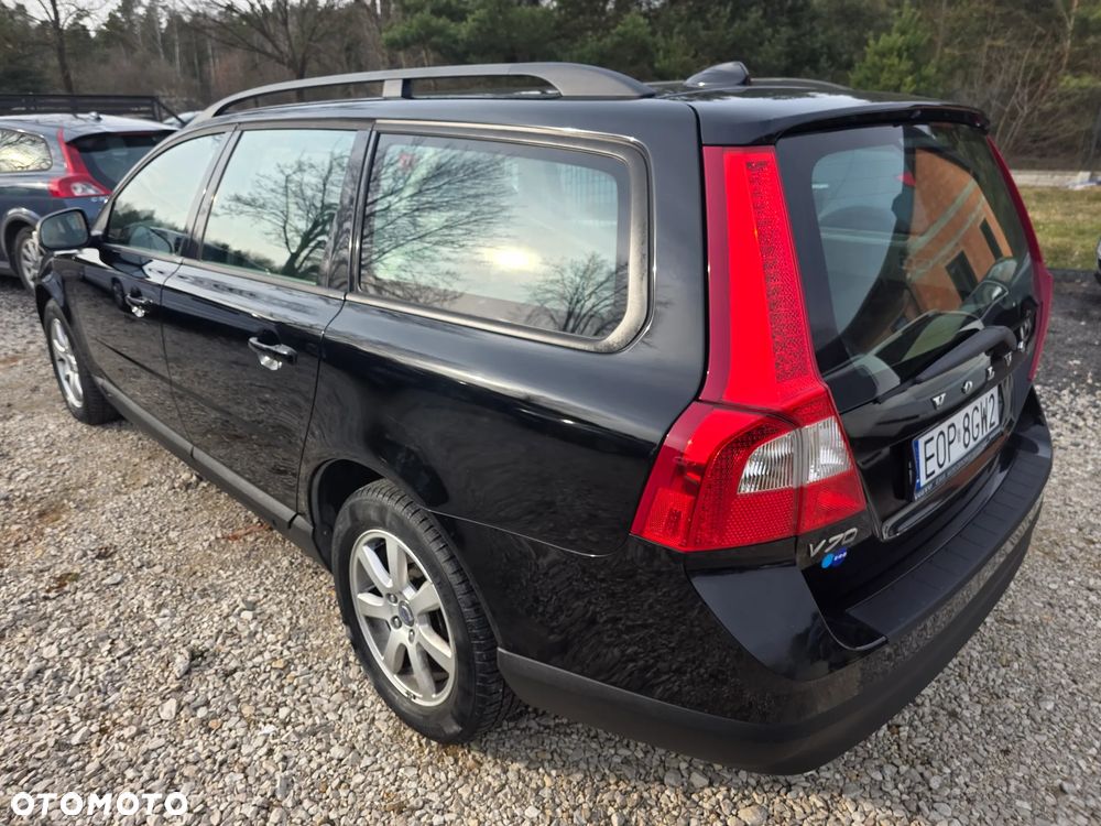 Volvo V70 2.0D Momentum - 8