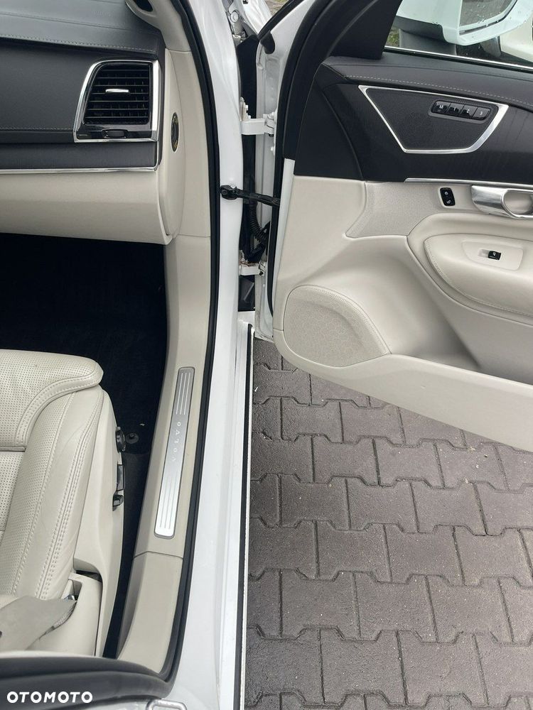 Volvo XC 90 B5 D AWD Geartronic Inscription - 8