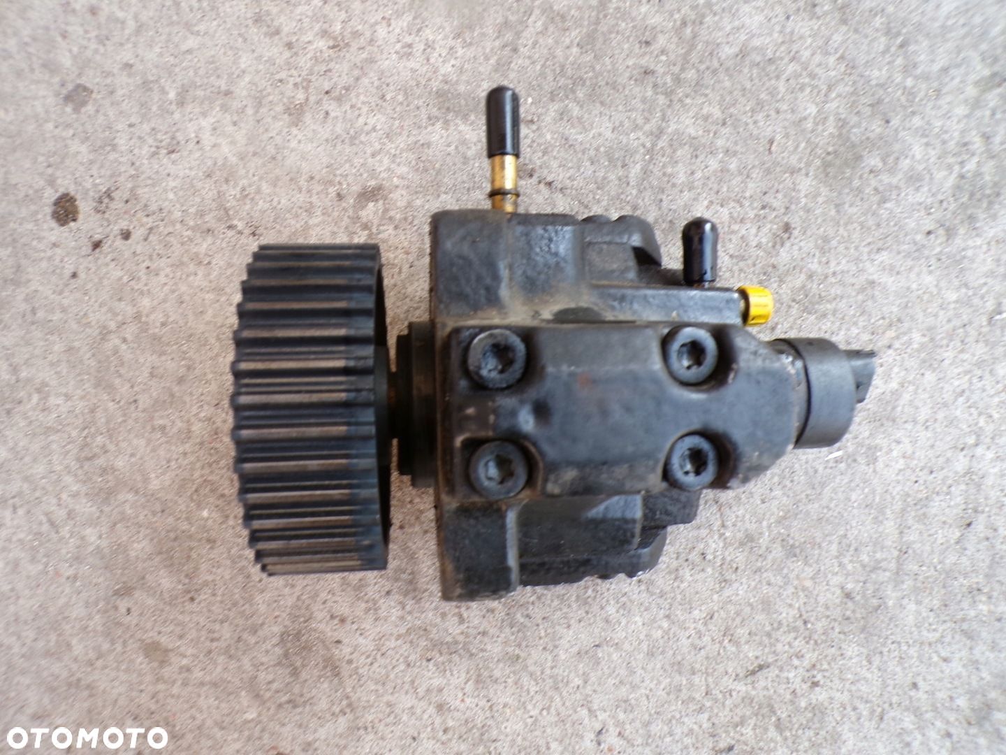 POMPA WTRYSKOWA FIAT DOBLO ALFA ROMEO 147 156 1.9 JTDM 0445010071 - 1