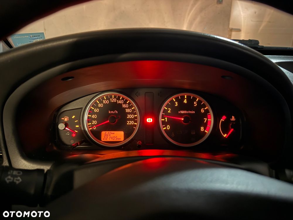 Nissan Almera - 9