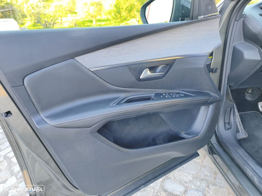 Peugeot 3008 BlueHDi 180 Stop & Start EAT6 GT - 14