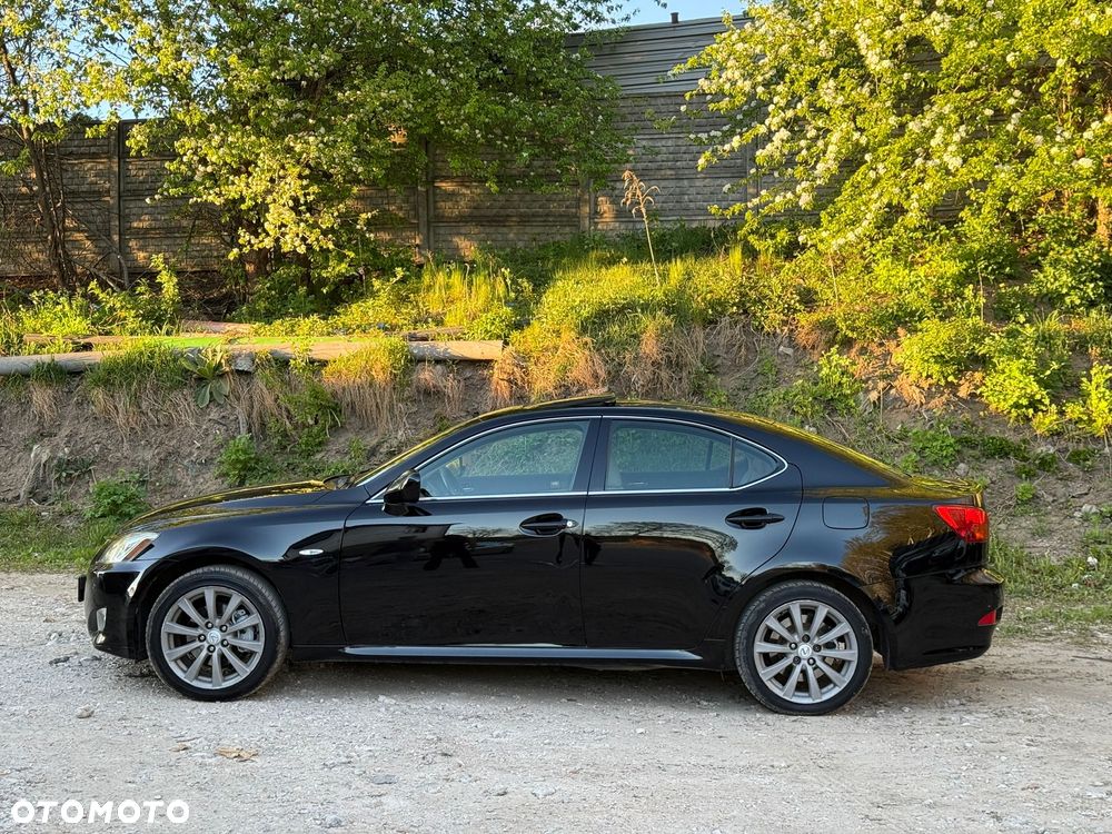 Lexus IS 220 D Prestige - 6