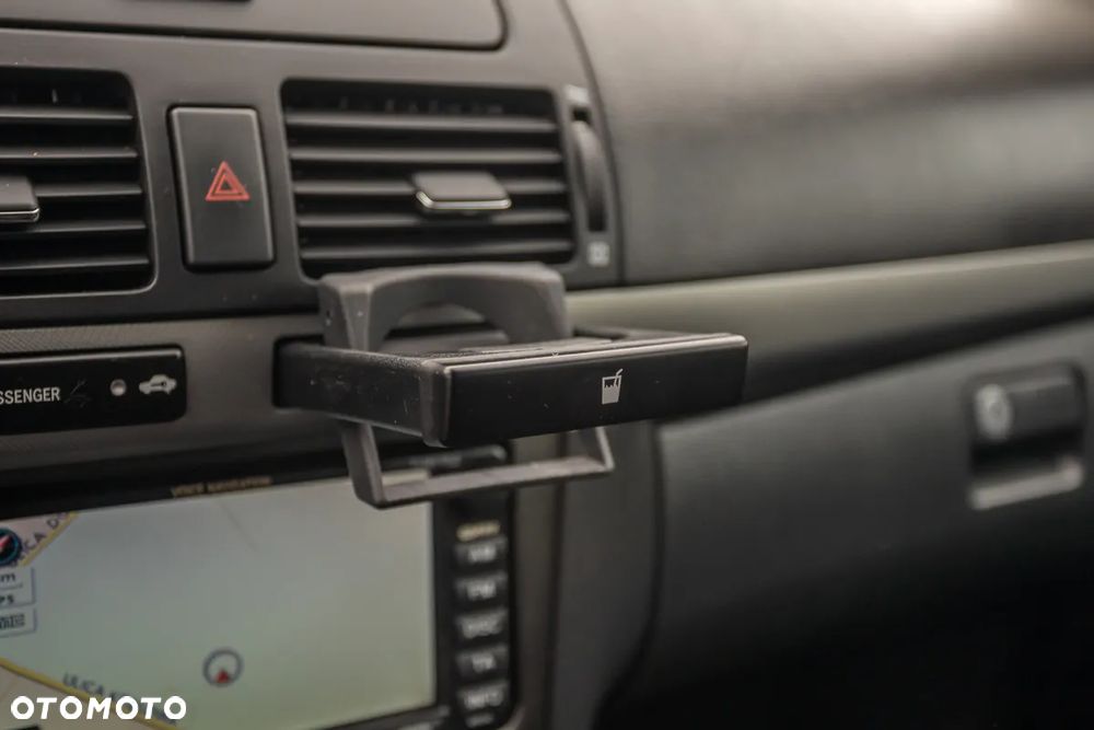 Toyota Avensis 1.8 VVT-i Combi - 29