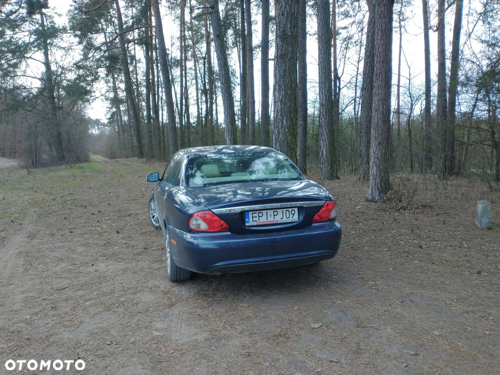 Jaguar X-Type 2.0 - 3