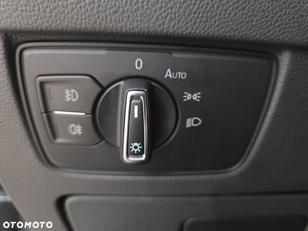 Volkswagen Passat - 22