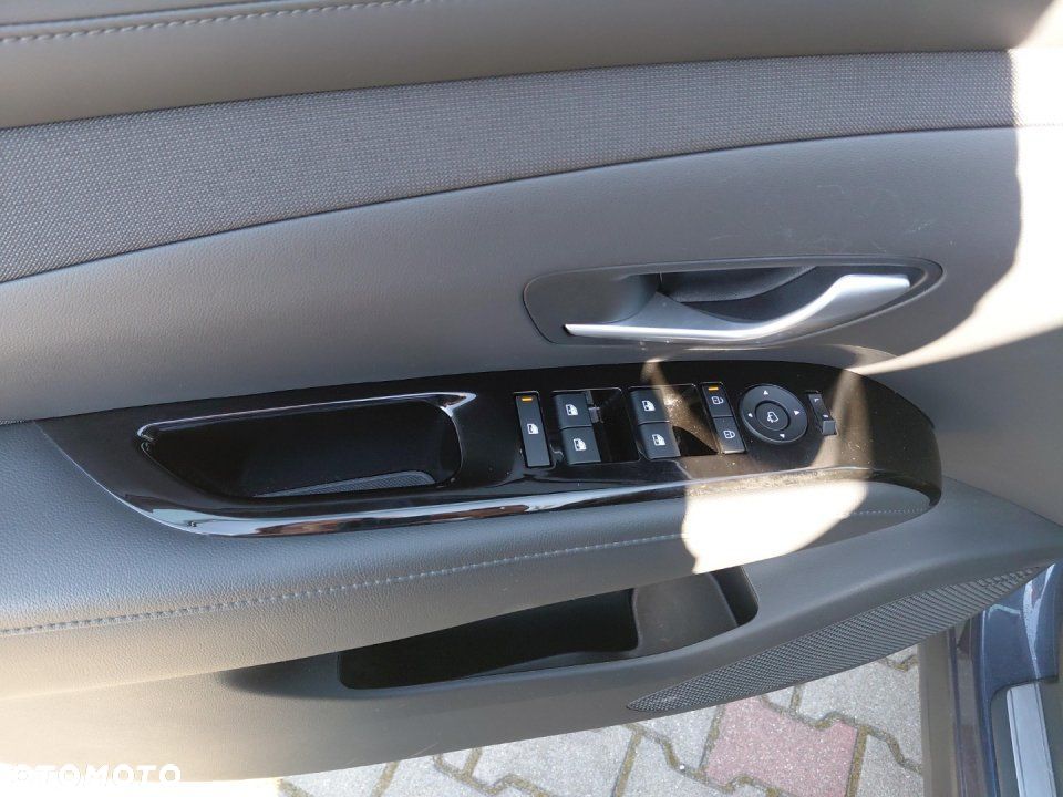 Hyundai Tucson - 11