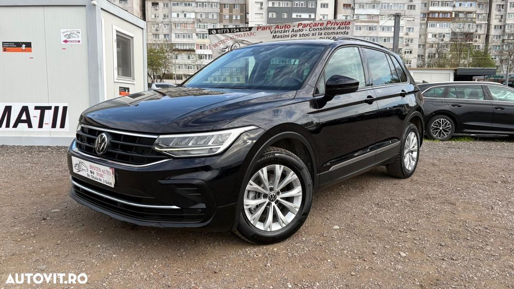 Volkswagen Tiguan - 29