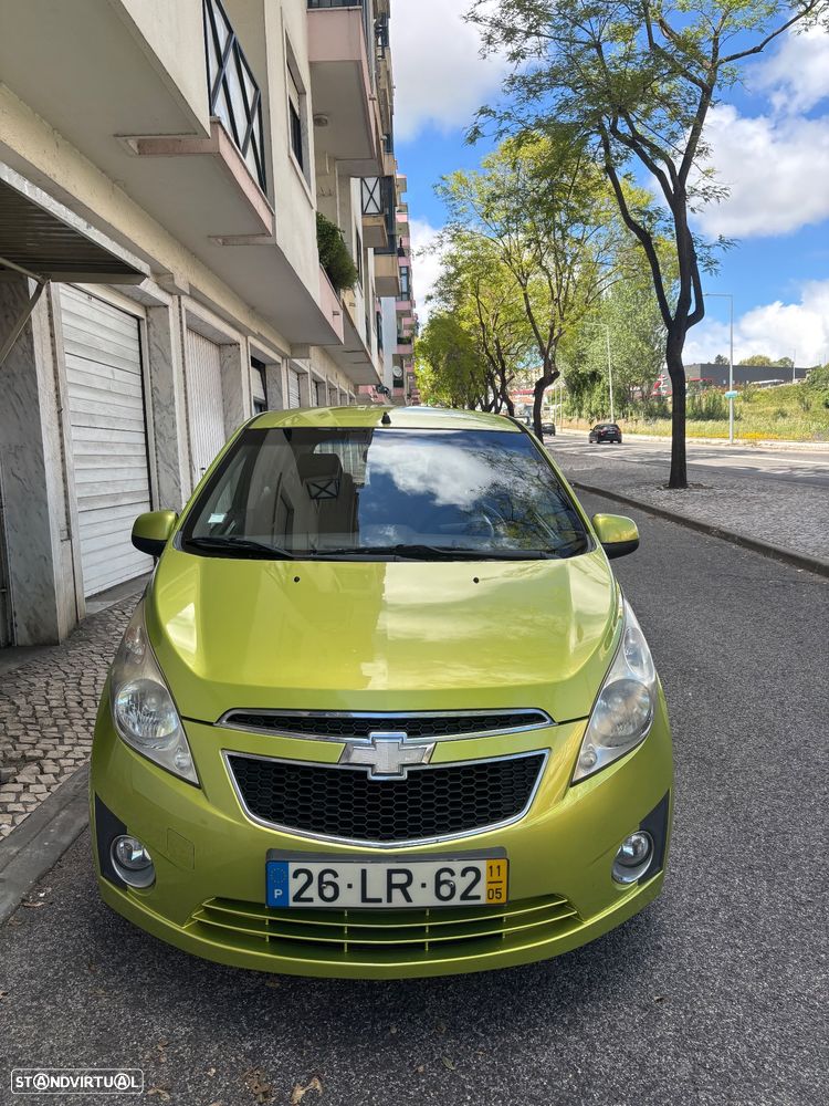 Chevrolet Spark 1.0 LS - 1