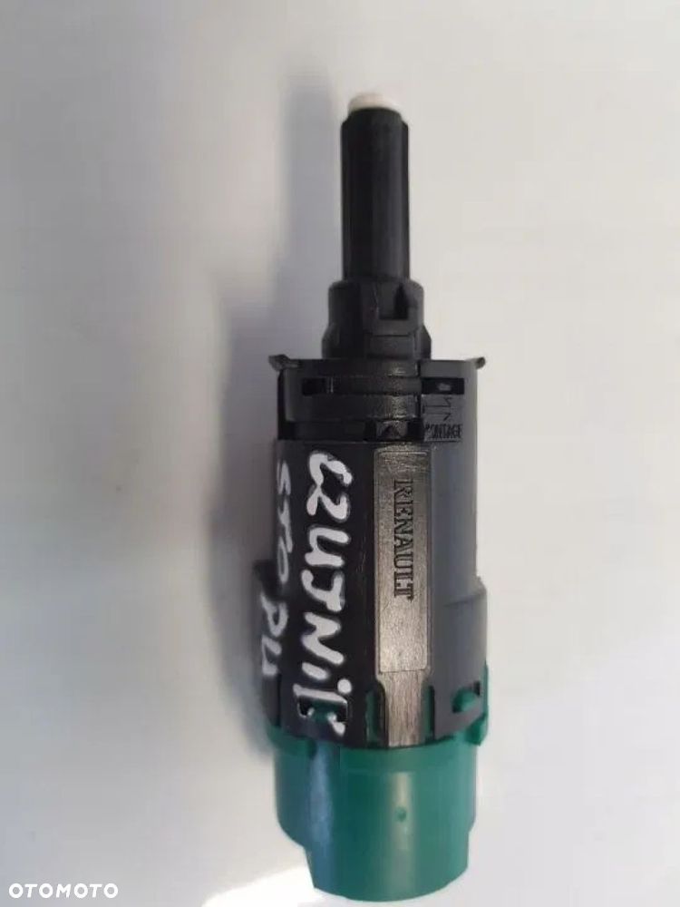CZUJNIK STOP ŚWIATEŁ PEDAŁU HAMULCA CAPTUR II CLIO - 9