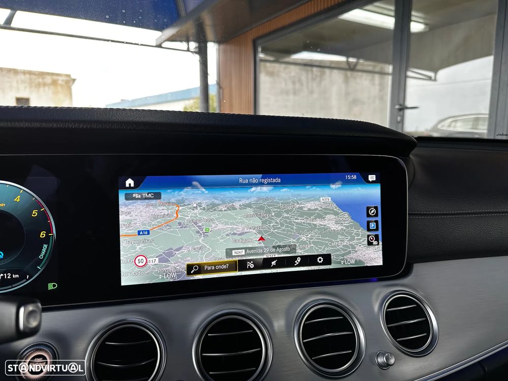 Mercedes-Benz E 300 de AMG Line - 30