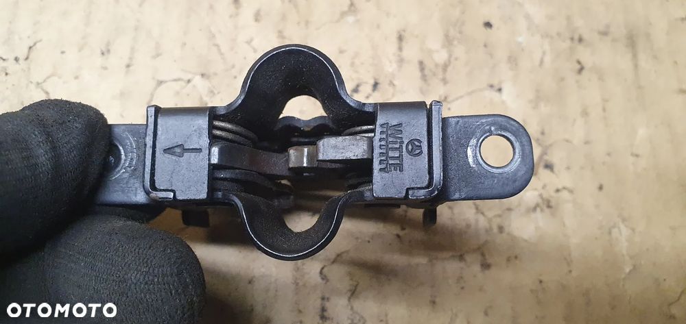 Zamek rygiel maski przód Mercedes ML W163 - 7