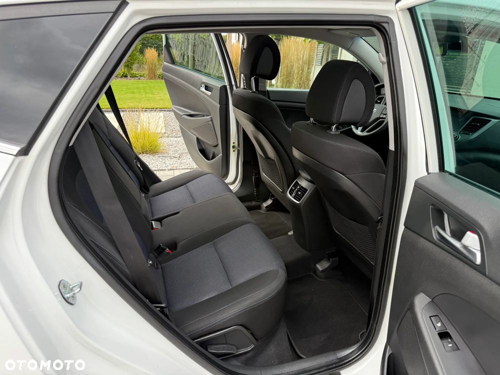 Hyundai Tucson - 16
