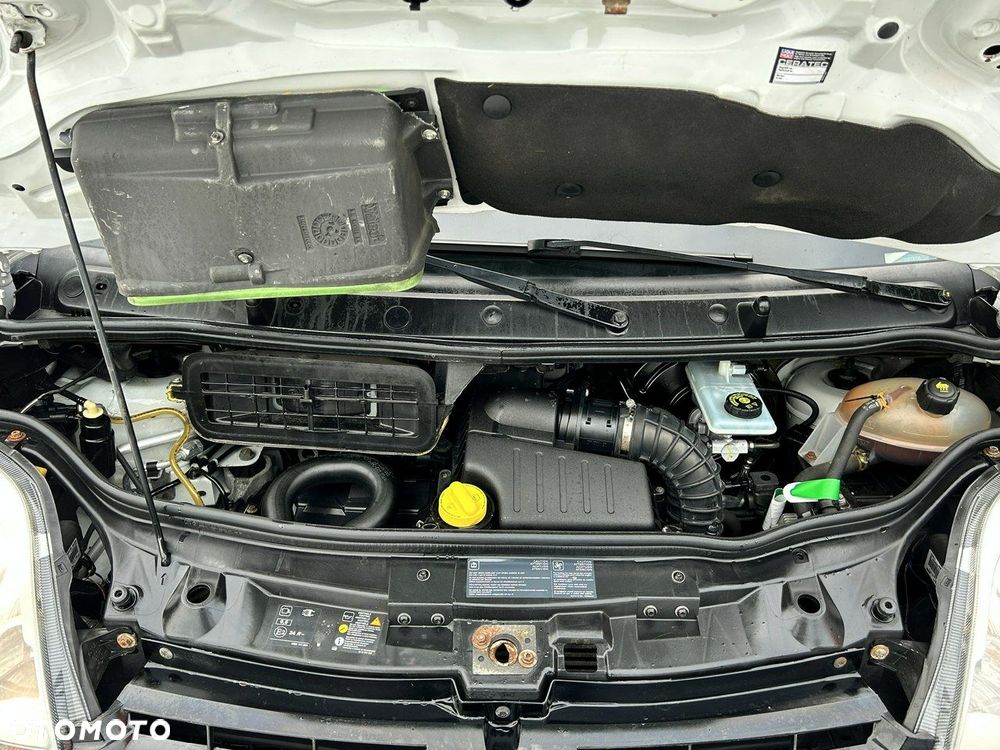 Renault Trafic - 39
