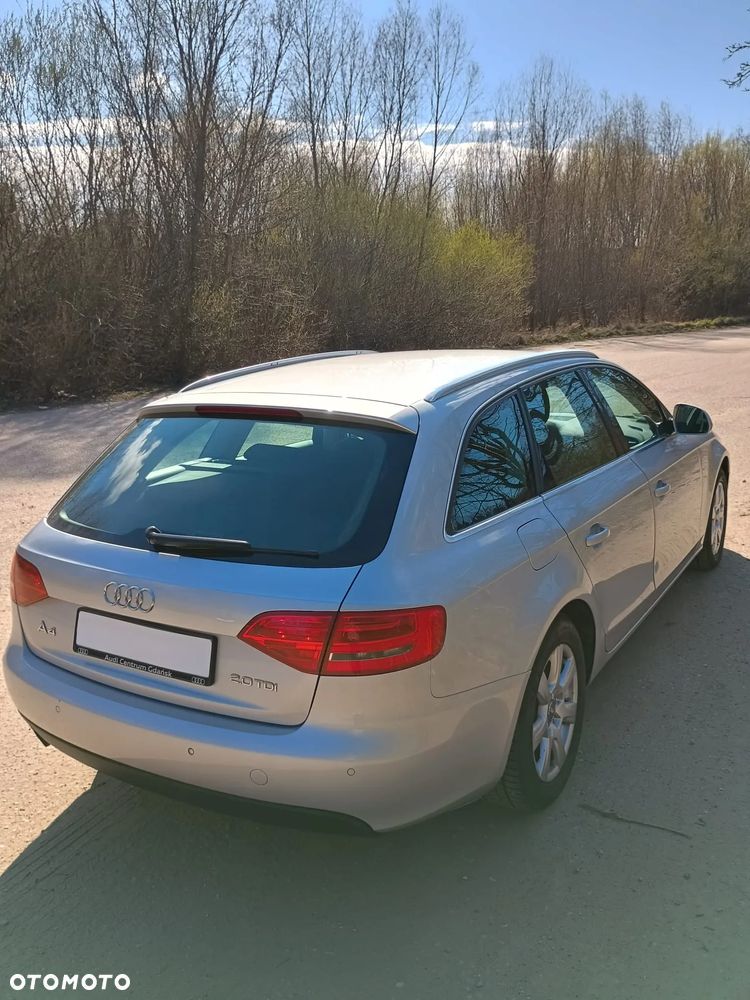 Audi A4 Avant 2.0 TDI Multitronic - 4