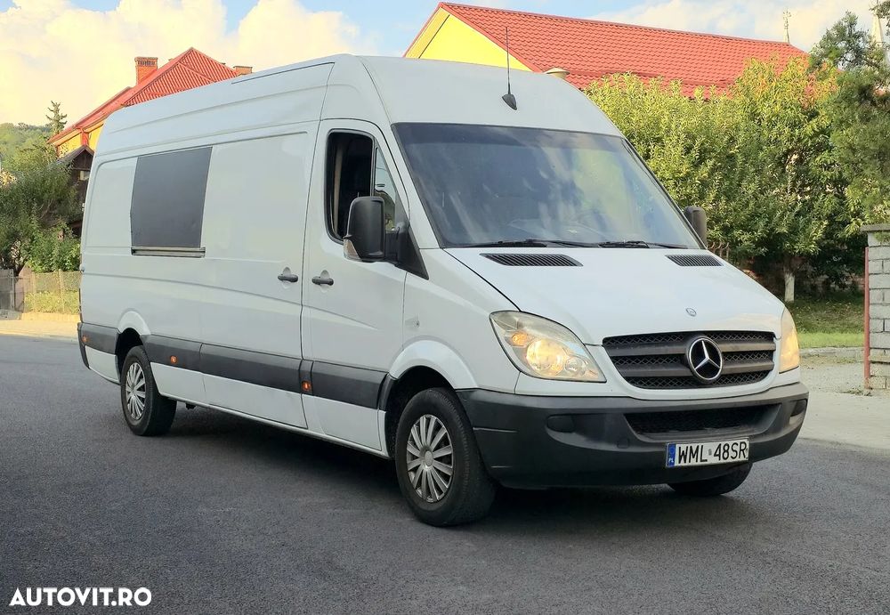 Mercedes-Benz Sprinter - 1