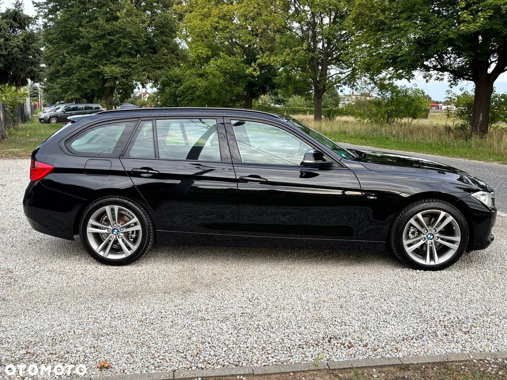 BMW Seria 3 320d Sport Line - 4