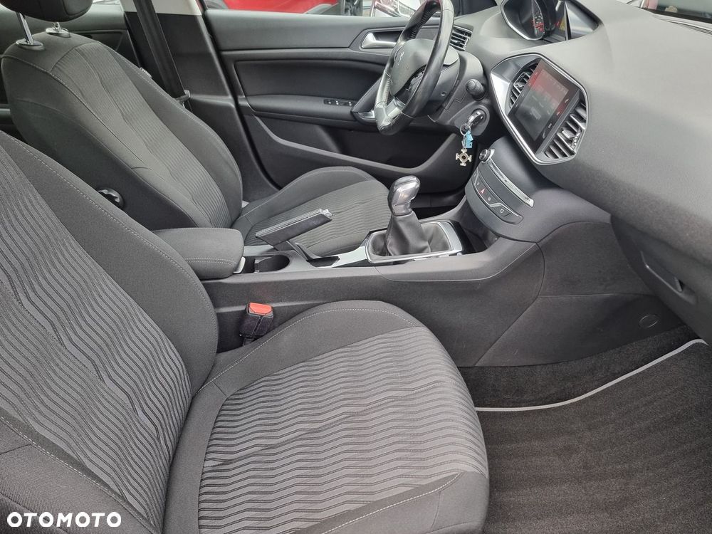 Peugeot 308 1.2 PureTech Active S&S - 18