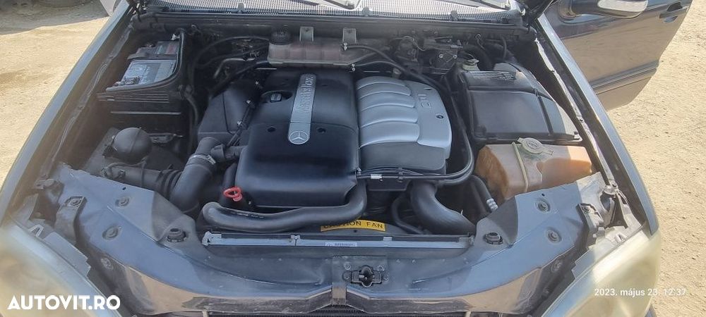 Dezmembram Mercedes ML 270CDI - 8