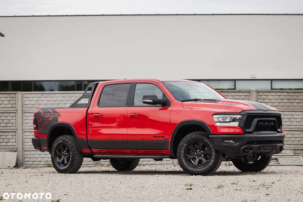 Dodge RAM 1500 5.7 4x4 - 7