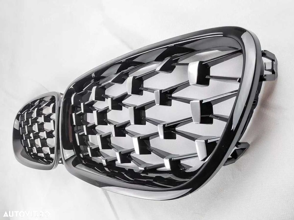 Grile Nari M Diamond BMW F10 F11 Negru Lucios cu Argintiu, Grila Dubla - 8