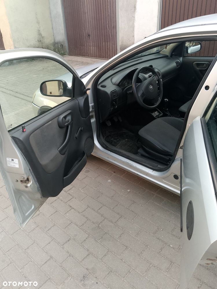 Opel Corsa - 6