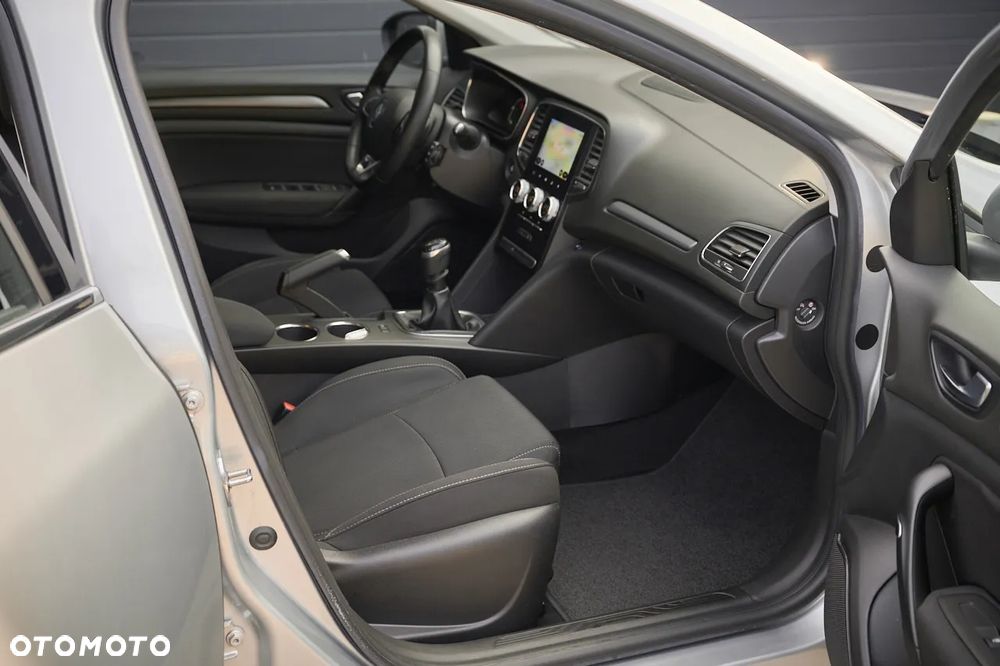 Renault Megane 1.3 TCe FAP Intens - 13