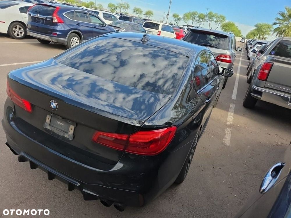 BMW Seria 5 2020 photo 4